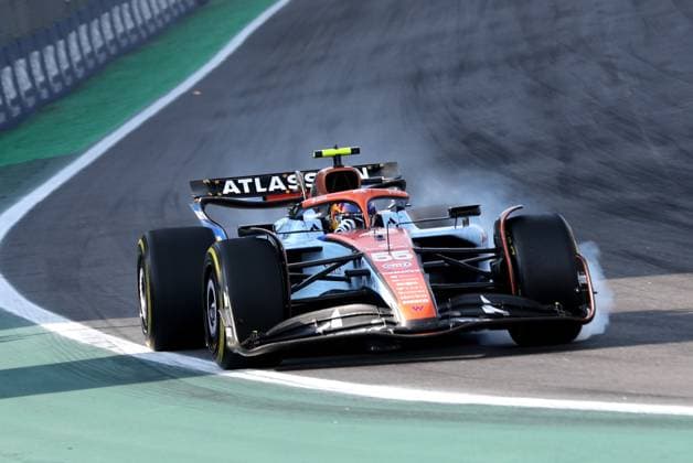 Formula 1 MSC Cruises Grande Premio de Sao Paulo 2025 07.11.2025, Autodromo Jose Carlos Pace, Interlagos, Formula 1 MSC Cruises Grande Premio de Sao Paulo 2025 , im Bild Carlos Sainz Jr. (ESP), Atlassian Williams Racing