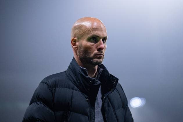 07.11.2025, Fussball, 1. Bundesliga, 10. Spieltag Saison 2025 2026, SV Werder Bremen - VfL Wolfsburg, Trainer Paul Simonis (VfL Wolfsburg) xRHR-FOTO TKx Copyright: RHR-FOTOx RHR-FOTO TK