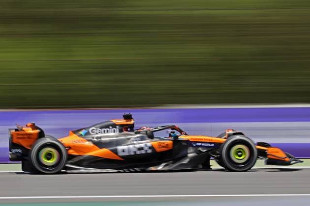Sao Paulo, Brazil, 7th November 2025. Oscar Piastri (AUS) McLaren F1 Team MCL39 Mercedes during free practice of the F1 Grand Prix of Brazil at Autodromo Jose Carlos Pace  HeulerxAndrey