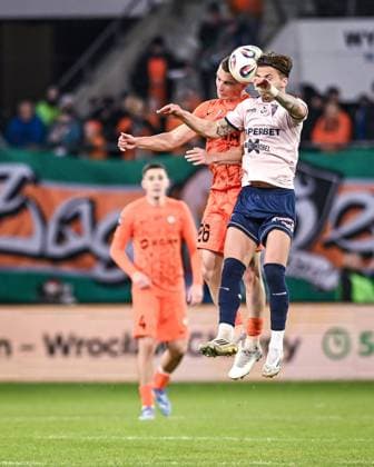 Lubin 07.11.2025 Pilka nozna PKO BP Ekstraklasa sezon 2025 2026 15 kolejka mecz: Zaglebie Lubin - Gornik Zabrze --- Football PKO Ekstraklasa 2025 2026 season 15 round match: Zaglebie Lubin - Gornik Zabrze nz Jakub Kolan Josema Fot. Kai Taller Arena Akcji NEWSPIX.PL --- newspix.pl 