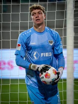 Johannes Schenk 1 (SC Preussen Muenster 06), SpVgg Greuther Fuerth vs. SC Preussen Muenster, Fussball, Maenner, DFL, 2. Bundesliga, Saison 2025 2026, Sportpark Ronhof Thomas Sommer, 12. Spieltag, 07.11.2025 Fuerth Bayern Deutschland