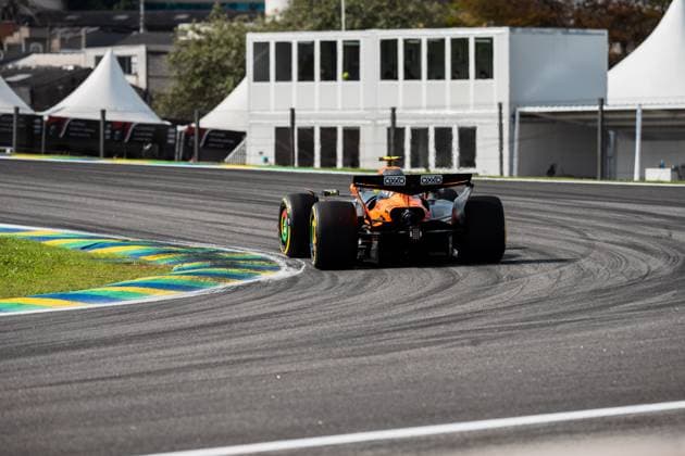Formula?1?MSC?Cruises?Grande?Prêmio?de?São?Paulo?2025 Gabriela Testa OVERTAKE MAXPPP - São?Paulo 07 11 2025 04 NORRIS Lando (gbr), McLaren F1 Team, action at the Formula 1 MSC Cruises Grande Prêmio de São Paulo 2025, the 21st round of the 2025 FIA Formula 1 World Championship, WM, Weltmeisterschaft at the Autódromo José Carlos Pace in São Paulo, interlaces, Brazil, from 6 to 9 November 2025 São?Paulo Autódromo José?Carlos?Pace, Interlagos Brazil  Copyright: xOVERTAKE MAXPPPxGabrielaxTestax OVT202511084494 OVT202511084494