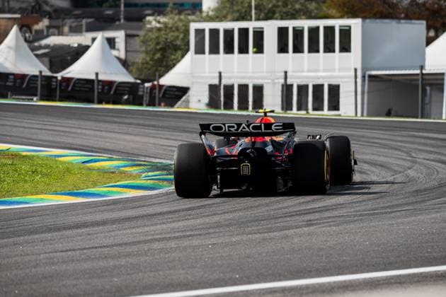 Formula?1?MSC?Cruises?Grande?Prêmio?de?São?Paulo?2025 Gabriela Testa OVERTAKE MAXPPP - São?Paulo 07 11 2025 22 TSUNODA Yuki (jpn), Oracle Red Bull Racing, action at the Formula 1 MSC Cruises Grande Prêmio de São Paulo 2025, the 21st round of the 2025 FIA Formula 1 World Championship, WM, Weltmeisterschaft at the Autódromo José Carlos Pace in São Paulo, interlaces, Brazil, from 6 to 9 November 2025 São?Paulo Autódromo José?Carlos?Pace, Interlagos Brazil  Copyright: xOVERTAKE MAXPPPxGabrielaxTestax OVT202511084500 OVT202511084500