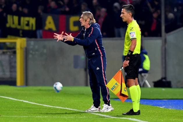 Head coach of Cremonese Davide Nicola during Pisa SC vs US Cremonese, Italian soccer Serie A match in Pisa, Italy, November 07 2025  Copyright: xGabrielexMasotti IPAxSportx xipa-agency.netx xx IPA_67676888 IPA_Agency_IPA67676888