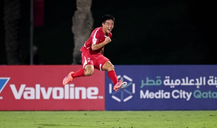 Fussball, Junioren U 17 WM 2025 in Doha Katar Vorrunde 07.11.2025 Gruppe G Deutschland - Korea DVR Korea DVR Jubel nach dem Tor zum 1 - 1 Ausgleich, Il Bok Han