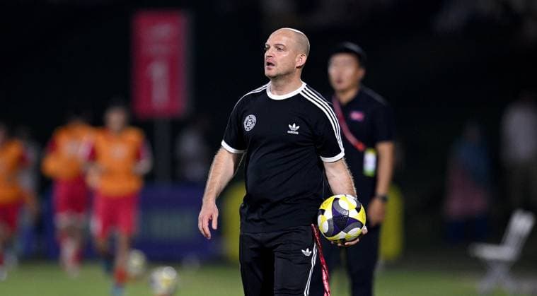 Fussball, Junioren U 17 WM 2025 in Doha Katar Vorrunde 07.11.2025 Gruppe G Deutschland - Korea DVR Trainer Marc - Patrick Meister (Deutschland)