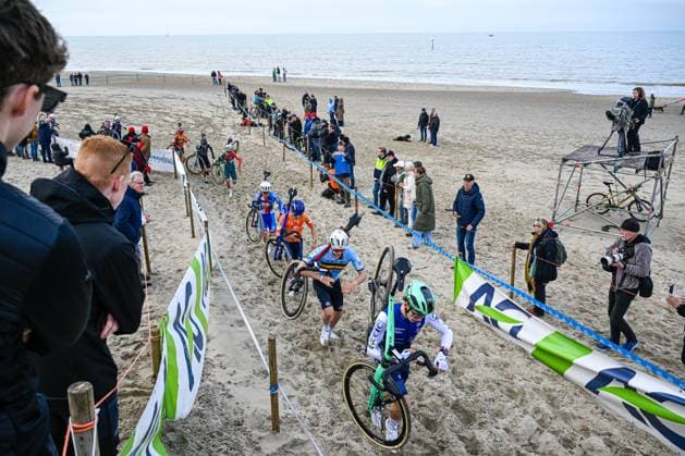 2025 UEC Cyclo-Cross EC - Men U23 MIDDELKERKE, BELGIUM - NOVEMBER 08 : Illustration picture in action during the 2025 UEC Cyclo-Cross European Championships for Men U23 on November 08, 2025 in Middelkerke, Belgium, 08 11 2025 Middelkerke Belgium  Copyright: xNicoxVereeckenx
