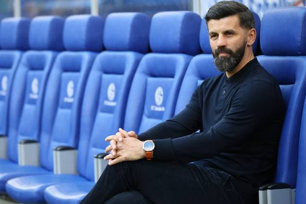 Chef-Trainer Miron Muslic (FC Schalke 04) beim Spiel der 2. Bundesliga (Saison 2025 26) FC Schalke 04 - SV 07 Elversberg Copyright: Thomas Pakusch