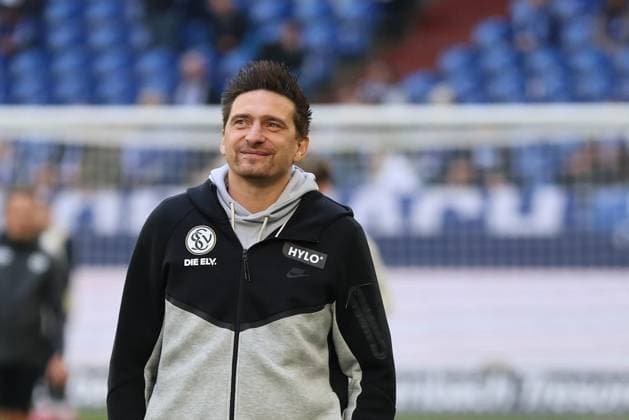 Cheftrainer Vincent Wagner (SV 07 Elversberg) beim Spiel der 2. Bundesliga (Saison 2025 26) FC Schalke 04 - SV 07 Elversberg Copyright: Thomas Pakusch