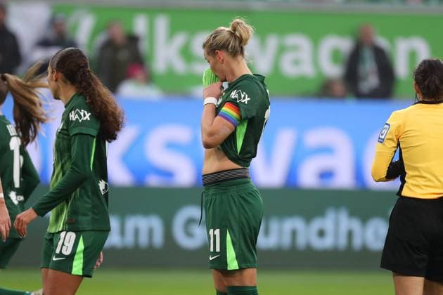 VfL - Frankfurt, BL Frauen Wolfsburg, 08.11.2025, FUßBALL - VfL Wolfsburg vs. Eintracht Frankfurt, Google Pixel Frauen-Bundesliga, Saison 2025 26. Alexandra Popp (VfL Wolfsburg) Wolfsburg