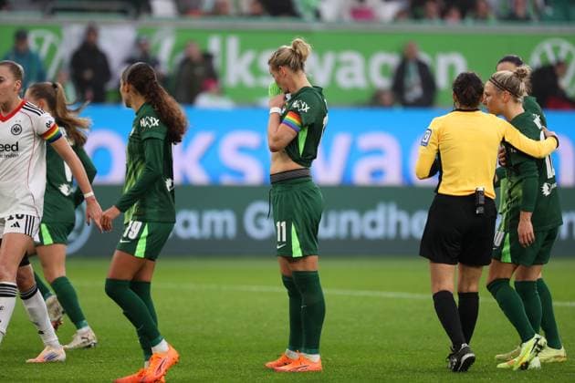 VfL - Frankfurt, BL Frauen Wolfsburg, 08.11.2025, FUßBALL - VfL Wolfsburg vs. Eintracht Frankfurt, Google Pixel Frauen-Bundesliga, Saison 2025 26.Alexandra Popp (VfL Wolfsburg) Wolfsburg