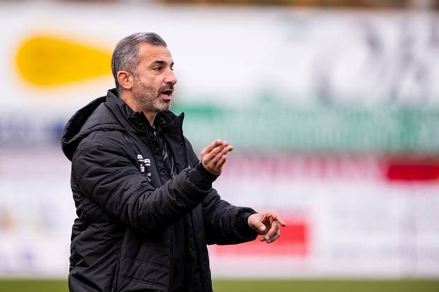 Murat Isik, (TSG Balingen, Trainer), TSG Balingen vs. TSV Schott Mainz, Fussball, Regionalliga Suedwest, 16. Spieltag, Saison 2025 2026, 08.11.2025, Eibner-Pressefoto Andreas Ulmer TSG Balingen vs. TSV Schott Mainz, Fussball, Regionalliga Suedwest, 16. Spieltag, Saison 2025 2026, 08.11.2025, Balingen Copyright: xEibner-Pressefoto AndreasxUlmerx EP_AUR