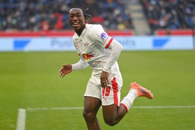 Torjubel Yan Diomande (L) ach Tor zum 0-1,Aktion, Jubel,Freude,Begeisterung,. Fussball 1. Bundesliga Saison 2025 2026, 10.Spieltag, Spieltag10 TSG 1899 Hoffenheim - RB Leipzig am 08.11.2025 PreZero ARENA.