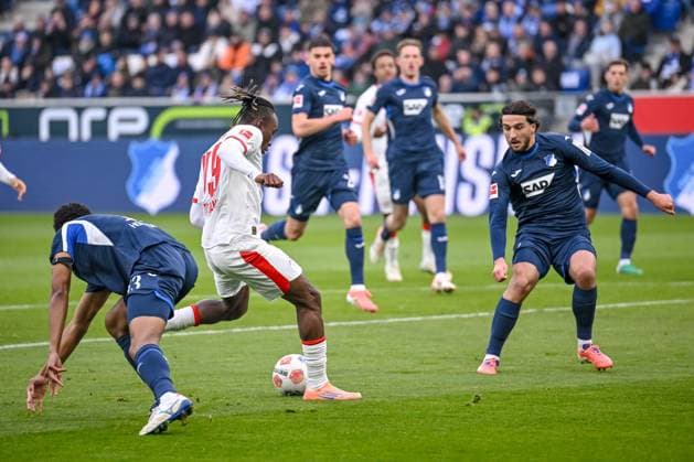 Yan DiomandÃ (RB Leipzig) Torschuss zum 0:1 waehrend des spiels der Bundesliga zwischen TSG Hoffenheim und RB Leipzig, PreZero Arena am 08. November 2025 in Sinsheim, Deutschland. (Foto von Harry Langer DeFodi Images) +++ Yan DiomandÃ (RB Leipzig) scores his team s first goal during the Bundesliga match between TSG Hoffenheim and RB Leipzig at PreZero Arena on November 8, 2025 in Sinsheim, Germany. (Photo by Harry Langer DeFodi Images) DFL regulations prohibit any use of photographs as image sequences and or quasi-video. (Photo by Harry Langer DeFodi Images) DFL regulations prohibit any use of photographs as image sequences and or quasi-video. Yan DiomandÃ RB Leipzig goal shot to 0 1 waehrend des spiels der Bundesliga zwischen TSG Hoffenheim und RB Leipzig, PreZero Arena am 08 November 2025 in Sinsheim, Germany Photo by Harry Langer DeFodi Images Yan DiomandÃ RB Leipzig scores his team s first goal during the Bundesliga match between TSG Hoffenheim and RB Leipzig at PreZero Arena on November 8, 2025 in Sinsheim, Germany Photo by Harry Langer DeFodi Images DFL regulations prohibit any use of photographs as image sequences and or quasi video Photo by Harry Langer DeFodi Images DFL regulations prohibit any use of photographs as image sequences and or quasi video
