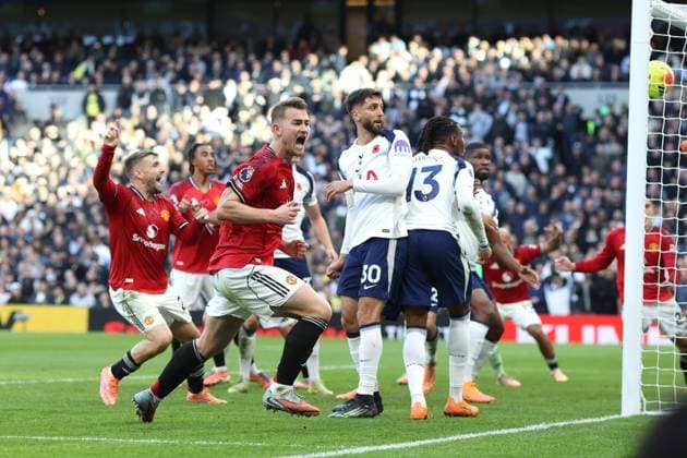 Tottenham v Man Utd 08 November 2025, London - Premier League Football - Tottenham Hotspur v Manchester United, ManU - Matthijs de Ligt of Manchester United celebrates scoring an equalising goal in injury time to bring the score to 2-2 - Photo: Charlotte Wilson Offside. London UK Copyright: xCharlottexWilsonx xOffsidexOffside