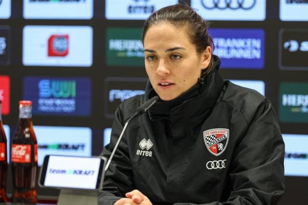 3. Liga; FC Ingolstadt 04 - Rot-Weiss Essen; Interview Pressekonferenz Cheftrainerin Sabrina Wittmann (FCI) 3. Liga - FC Ingolstadt 04 Saison 2025 2026 Rot-Weiss Essen RWE