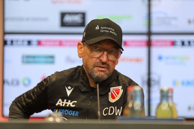 Trainer Claus-Dieter Wollitz (Energie Cottbus) Fussball 3. Liga 2025 2026 FC Energie Cottbus - VfL Osnabrück