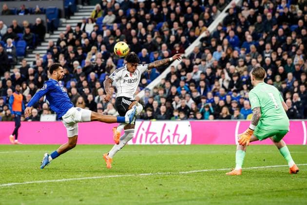 Everton v Fulham Premier League Rodrigo Muniz of Fulham during the Premier League match at the Hill Dickson Stadium, Liverpool UK Newspapers OUT Copyright: xMaxxTomlinsonx FIL-22480-0077