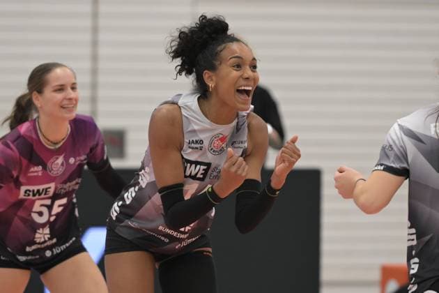 RECORD DATE NOT STATED Mia Anna Stauß (55; Schwarz-Weiß Erfurt) jubelt Mia Anna Stauß (55; Schwarz-Weiß Erfurt) jubelt Copyright: xSpeedshotx