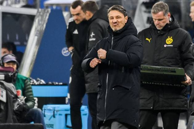 Niko Kovac Trainer ( BVB ) Deutschland , Hamburg , Volksparkstadion , Fussball , 1. Bundesliga , Hamburger SV - Borussia Dortmund