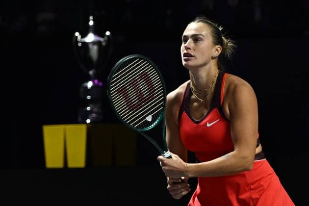 WTA, Tennis Damen Finals 2025 - Doubles Final RIYADH, SAUDI ARABIA - NOVEMBER 8: Aryna Sabalenka looks on during her women s singles final match against Elena Rybakina (not seen) of Kazakhstan at the 2025 WTA Finals, part of the Hologic WTA Tour, at King Saud University Indoor Arena in Riyadh, Saudi Arabia, on November 8, 2025. Artur Widak Anadolu Riyadh Saudi Arabia. Editorial use only. Please get in touch for any other usage.  Copyright: x2025xAnadoluxArturxWidakx
