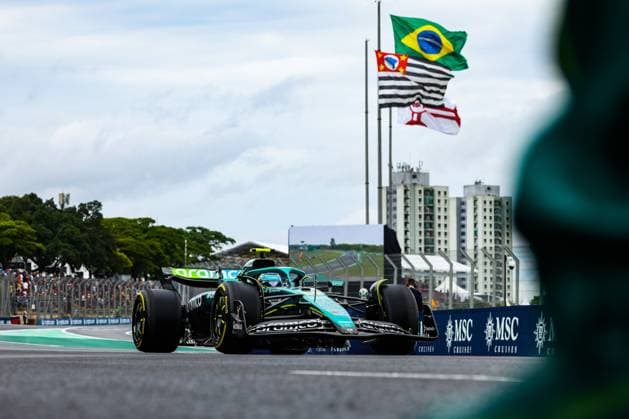 F1 - SAO PAULO GRAND PRIX 2025 14 ALONSO Fernando (spa), Aston Martin F1 Team AMR24, action during the 2025 Formula 1 Grande Premio de Sao Paulo, 2025 Sao Paulo Grand Prix, 21th round of the 2025 FIA Formula One World Championship, WM, Weltmeisterschaft from November 7 to 9, 2025 on the Interlagos, in Sao Paulo, Brazil - Sao PauloBrazil  Copyright: xFLORENTxGOODENx