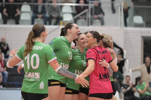 RECORD DATE NOT STATED Anke Waelkens (12; USC Münster) jubelt, Emilia Jordan (9; USC Münster) und Pippa Molenaar (1; USC Münster) feiern mit Anke Waelkens (12; USC Münster) jubelt Copyright: xSpeedshotx