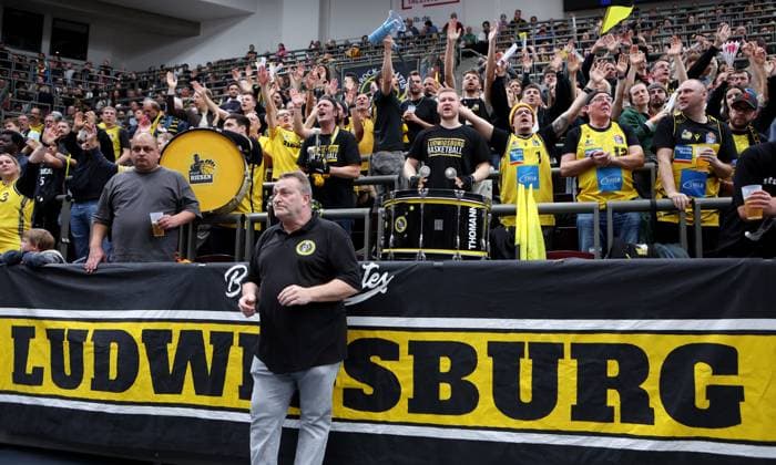 BAU 08.11.2025 Ludwigsburg Basketball MHP Riesen Ludwigsburg vs. EWE Baskets Oldenburg, Feature Ludwigsburger Fans, Barock Pirates