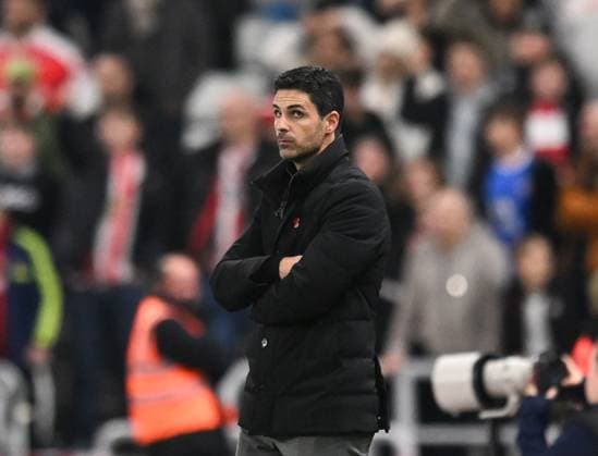 Mikel Arteta manager of Arsenal is dejected Sunderland v Arsenal, Premier League, Football, Stadium of Light, Sunderland, UK - 08 Nov 2025Sunderland Stadium of Light United Kingdom EDITORIAL USE ONLY No use with unauthorised audio, video, data, fixture lists, club league logos or live services. Online in-match use limited to 120 images, no video emulation. No use in betting, games or single club league player publications.  Copyright: xRichardxLee Shutterstockx 15702163cb
