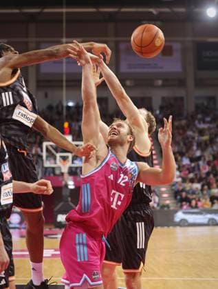 Melvin Jostmann Telekom Baskets Bonn vs. ratiopharm Ulm 7. Speiltag - Saison 2025 26