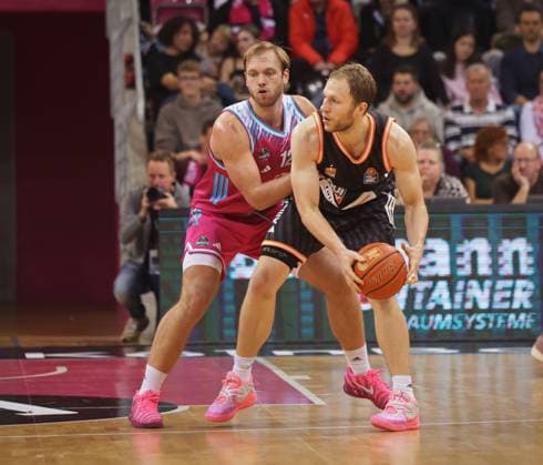 Melvin Jostmann Telekom Baskets Bonn vs. Christian Sengfelder ratiopharm Ulm 7. Speiltag - Saison 2025 26