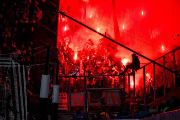 MOENCHENGLADBACH, GERMANY - 8 NOVEMBER, 2025: Choreography, fire, perfomans, fans - The football match of Bundesliga Borussia Moenchengladbach vs 1. FC Koeln at Borussia Park.  Copyright: xVITALIIxKLIUIEVx