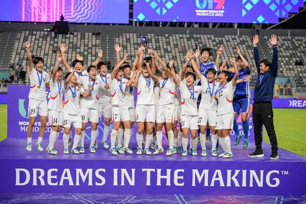Korea DPR celebrates winning the World Cup by raising the cup the FIFA U17, U 17 Women s World Cup Morocco 2025, 1st - 2nd place match between Korea DOR and Netherlands in Rabat, Morocco, on November 8, 2025, at the Olympic Stadium  Copyright: xAndreaxAmato IPAxSportx xipa-agency.netx xx IPA_67718827 IPA_Agency_IPA67718827
