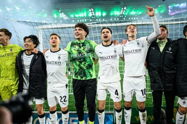 MOENCHENGLADBACH, GERMANY - 8 NOVEMBER, 2025: Shuto Machino, Oscar Fraulo, Kevin Diks, Florian Neuhaus - The football match of Bundesliga Borussia Moenchengladbach vs 1. FC Koeln at Borussia Park.  Copyright: xVITALIIxKLIUIEVx