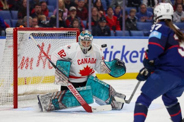 November 8th 2025: Team Canada goaltender Kayla Osborne (82) makes a save in the first period in a game against Team USA. Team USA WomenÃ¢â‚¬â ¢s national team, Nationalteam hosted the Canadian WomenÃ¢â‚¬â ¢s National Team in a Canada USA Rivalry Series game at Key Bank Center in Buffalo, New York. ( CSM) - ZUMAc04_ 20251108_zma_c04_502 Copyright: xJonathanxTencax