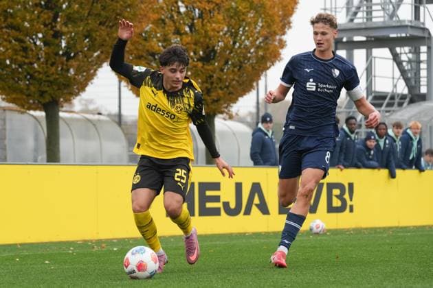 Sonntag, 09.11.2025 Saison 2025 2026 Achtelfinale DFB-Pokal der Junioren im BVB Fußballpark Hohenbuschei, Dortmund, Germany. BV Borussia Dortmund U19 - VfL Bochum U19. Ahmad Najdi (BVB)