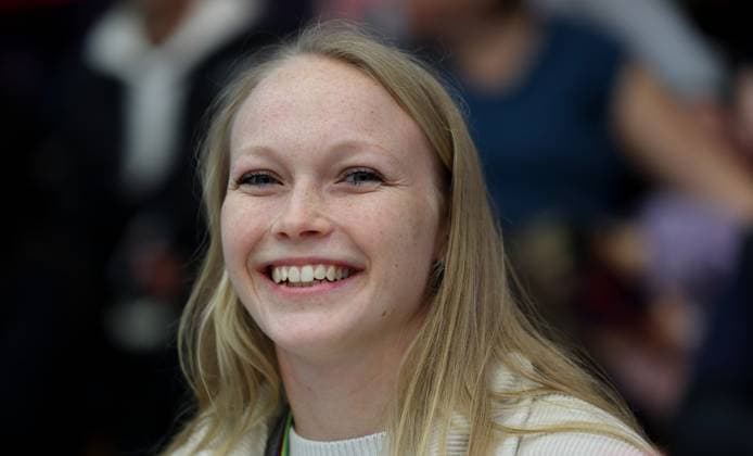 BAU 09.11.2025 Göppingen Kunstrad UCI Hallenrad WM 2025, Kunstradfahrerin Lara Füller
