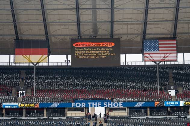 Deutschland, American Football, NFL, American Football Herren, USA Week 10, 2025 2026, Indianapolis Colts - Atlanta Falcons am 09.11. in Berlin (Olympiastadion): Noch 3 Stunden bis zum Kick-Off. Copyright: xSvenxHeidmannx