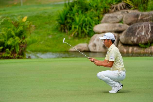 Moutai Singapore Open 2025 in Singapore Winner Yosuke Asaji of Japan in action during the Moutai Singapore Open 2025 in Singapore on 9 November 2025. Singapore Singapore  Copyright: xMatrixxImages LimxSimonx