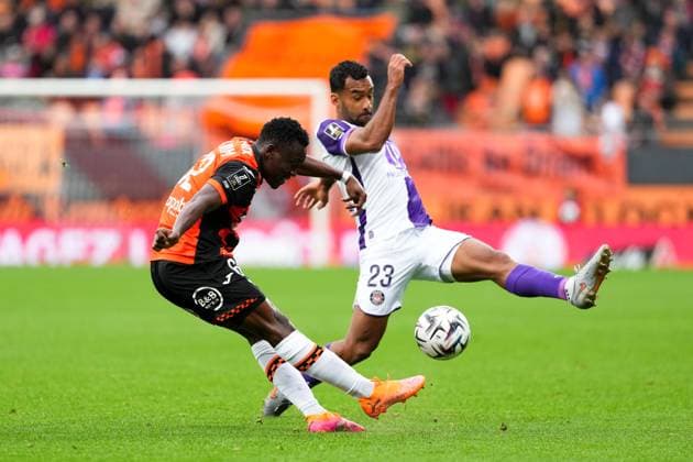 FC Lorient v Toulouse FC - Ligue 1 McDonald s 2025 2026 62 Arthur AVOM (fcl) during the Ligue 1 McDonald s match between Lorient and Toulouse at Stade du Moustoir on November 9, 2025 in Lorient, France. Lorient France  Copyright: xFEPx 776348195