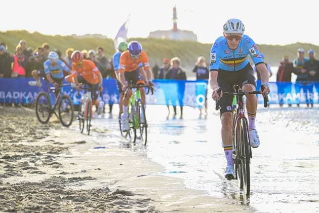 2025 UEC Cyclo-Cross EC - Men Elite MIDDELKERKE, BELGIUM - NOVEMBER 09 : Vanthourenhout Michael (BEL) in action during the 2025 UEC Cyclo-Cross European Championships for Men Elite on November 09, 2025 in Middelkerke, Belgium, 09 11 2025 Middelkerke Belgium  Copyright: xNicoxVereeckenx