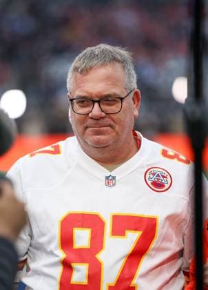 Elton, GER, Indianapolis Colts vs. Atlanta Falcons, American Football, National Football League, Berlin Game 2025, Woche 10, Saison 2025, 09.11.2025, GER, Indianapolis Colts vs. Atlanta Falcons, American Football, National Football League, Berlin Game 2025, Woche 10, Saison 2025, 09.11.2025 Berlin *** Elton, GER, Indianapolis Colts vs Atlanta Falcons, American Football, National Football League, Berlin Game 2025, Week 10, Season 2025, 09 11 2025, GER, Indianapolis Colts vs Atlanta Falcons, American Football, National Football League, Berlin Game 2025, Week 10, Season 2025, 09 11 2025 Berlin Copyright: xEibner-Pressefoto JennixMaulx EP_JML