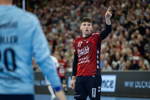 DAIKIN HBL: SG Flensburg-Handewitt vs Handball Verein Hamburg; 09.11.25 Marko Grgic (Nr.17, SG Flensburg-Handewitt) gestikuliert DAIKIN HBL: SG Flensburg-Handewitt vs Handball Sport Verein Hamburg, GP JOULE Arena am 09.11.25 Copyright: xBEAUTIFULxSPORTS MarioxM.xKobergx