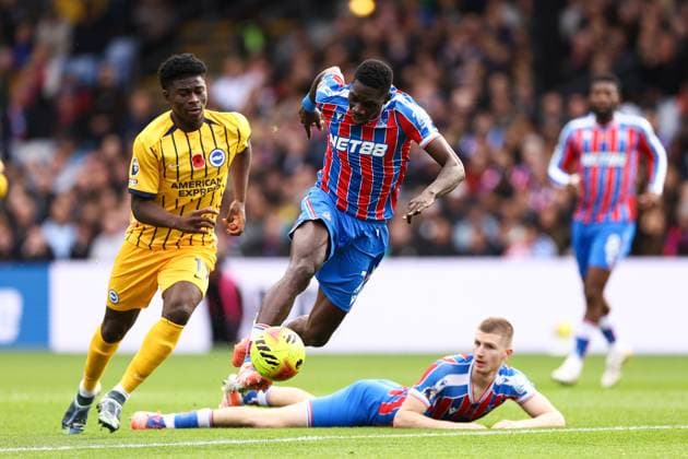 Crystal Palace v Brighton & Hove Albion 09 November 2025, London - Premier League Football - Crystal Palace v Brighton & Hove Albion - Ismaila Sarr of Crystal Palace - Photo: Jacques Feeney Offside. London UK Copyright: xJacquesxFeeneyx xOffsidexOffside
