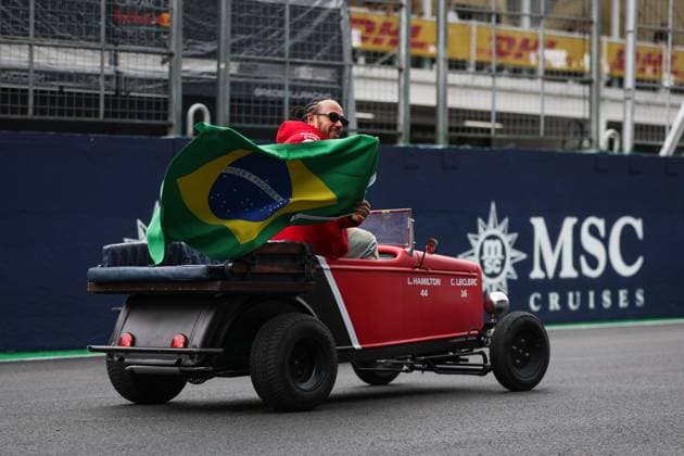 F1 - SAO PAULO GRAND PRIX 2025 drivers parade HAMILTON Lewis (gbr), Scuderia Ferrari SF-25, portrait during the 2025 Formula 1 Grande Premio de Sao Paulo, 2025 Sao Paulo Grand Prix, 21th round of the 2025 FIA Formula One World Championship, WM, Weltmeisterschaft from November 7 to 9, 2025 on the Interlagos, in Sao Paulo, Brazil - Sao PauloBrazil  Copyright: xANTONINxVINCENTx
