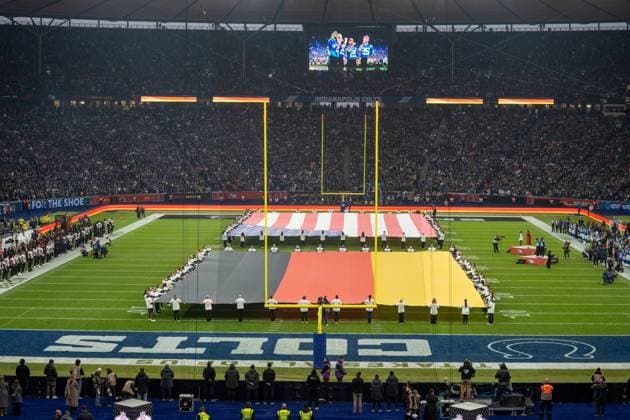 Deutschland, American Football, NFL, American Football Herren, USA Week 10, 2025 2026, Indianapolis Colts - Atlanta Falcons am 09.11. in Berlin (Olympiastadion): Kurz vor Kick-Off Copyright: xSvenxHeidmannx
