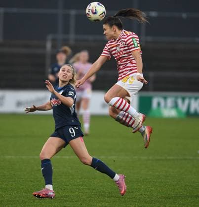 09.11.2025, xophax, Fussball , Frauen Bundesliga Google Pixel Frauen Bundesliga 25 26 1.FC Köln gegen TSG Hoffenheim Martyna Wiankowska , rechts ( 1.FC Köln ) und Jill Janssens (TSG Hoffenheim ) , links (DFL DFB REGULATIONS PROHIBIT ANY USE OF PHOTOGRAPHS as IMAGE SEQUENCES and or QUASI-VIDEO) Koeln