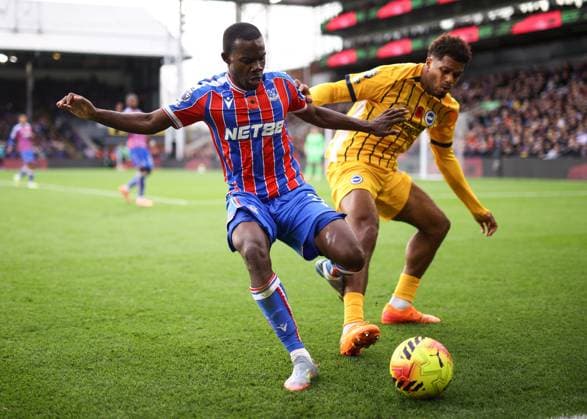 Crystal Palace v Brighton & Hove Albion 09 November 2025, London - Premier League Football - Crystal Palace v Brighton & Hove Albion - Tyrick Mitchell of Crystal Palace and Georginio Rutter of Brighton & Hove Albion - Photo: Jacques Feeney Offside. London UK Copyright: xJacquesxFeeneyx xOffsidexOffside
