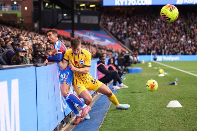 Crystal Palace v Brighton & Hove Albion 09 November 2025, London - Premier League Football - Crystal Palace v Brighton & Hove Albion - Yeremi Pino of Crystal Palace and Joel Veltman of Brighton & Hove Albion - Photo: Jacques Feeney Offside. London UK Copyright: xJacquesxFeeneyx xOffsidexOffside