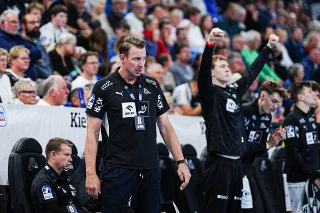 Filip Jicha (THW Kiel, Trainer) GER, THW Kiel vs. Bergischer HC, Handball, 1. Bundesliga, Spieltag 11, Saison 2025 2026, 09.11.2025 GER, THW Kiel vs. Bergischer HC, Handball, 1. Bundesliga, Spieltag 11, Saison 2025 2026, 09.11.2025 Kiel Copyright: xEibner-Pressefoto MarcelxvonxFehrnx EP_MFN